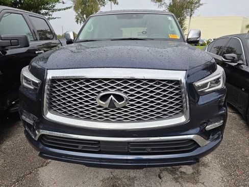 Used 2019 INFINITI QX80 Luxe w/ 22" Wheel Package AWD/4WD image 2