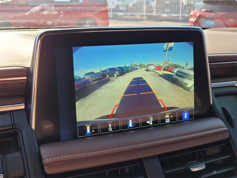 Certified 2024 Chevrolet Suburban High Country image 29