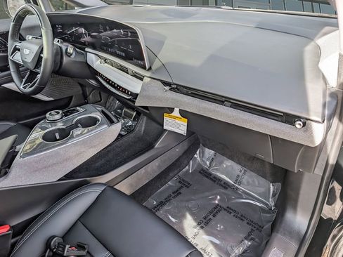 New 2026 Cadillac Optiq Luxury 1 RWD image 21
