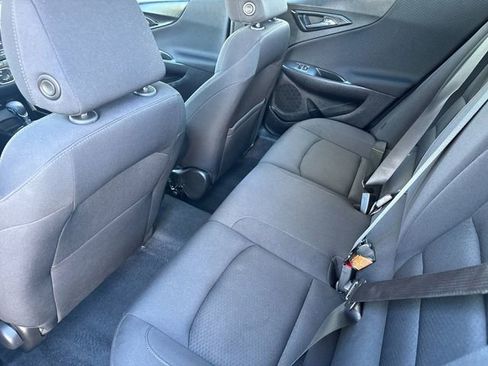 Used 2024 Chevrolet Malibu LS image 11