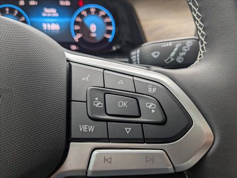 New 2026 Volkswagen Atlas SE FWD image 17