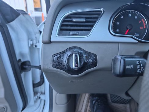 Used 2012 Audi A5 2.0T Premium image 17