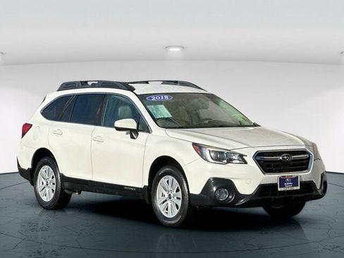 Used 2018 Subaru Outback 2.5i Premium image 8