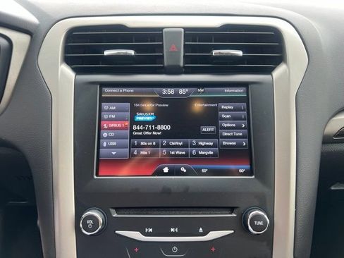 Used 2013 Ford Fusion SE FWD image 25