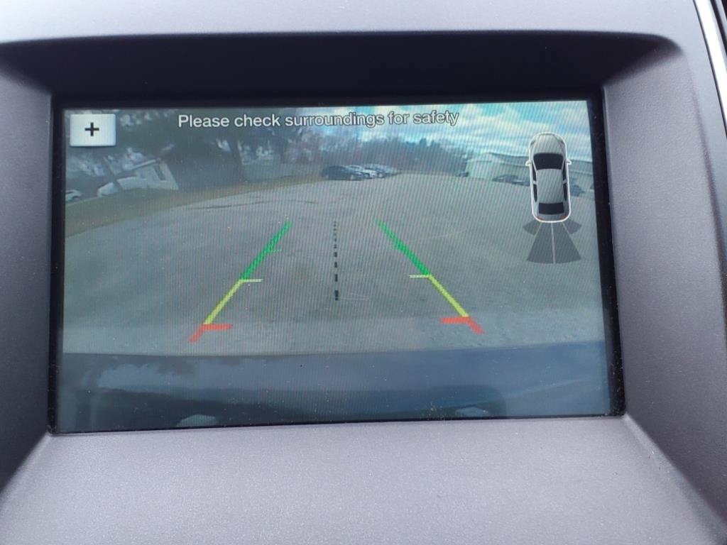 Used 2018 Ford Edge Titanium w/ Equipment Group 301A FWD image 7