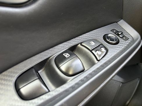 Used 2023 Nissan Sentra SV image 12