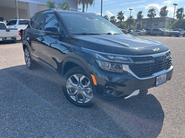 Used 2024 Kia Seltos S FWD image 1