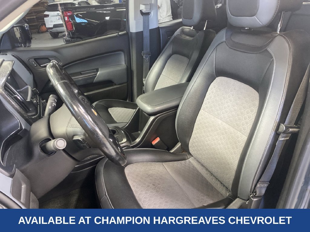 Used 2017 Chevrolet Colorado Z71 AWD/4WD image 26