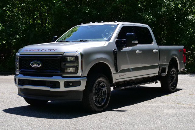 Used 2024 Ford F250 Lariat w/ Sport Appearance Package AWD/4WD image 6