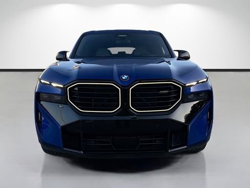 Used 2023 BMW XM AWD/4WD image 8