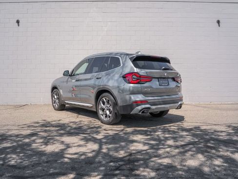 Used 2024 BMW X3 xDrive30i w/ Premium Package AWD/4WD image 3