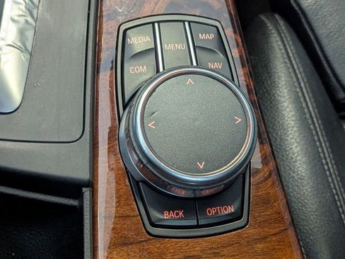 Used 2018 BMW 340i Gran Turismo xDrive w/ Executive Package image 27