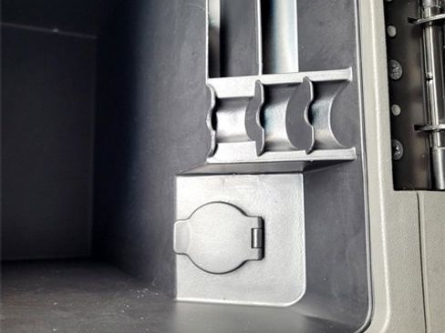 Used 2018 Nissan Frontier SV w/ Value Truck Package image 17