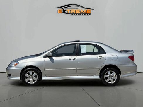 Used 2004 Toyota Corolla LE FWD image 3