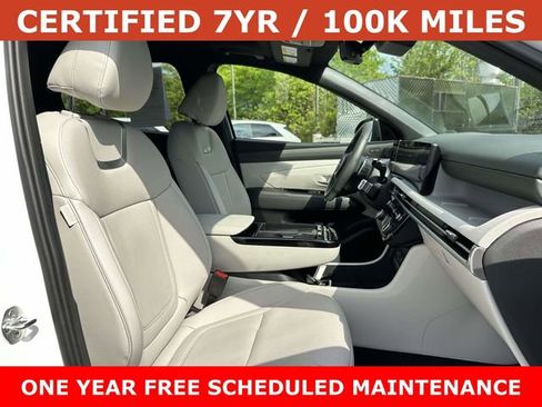 Used 2025 Hyundai Tucson Limited FWD image 9