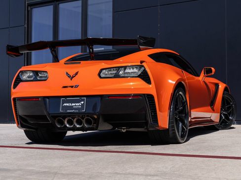 Used 2019 Chevrolet Corvette ZR1 image 8