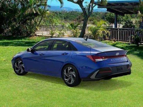 New 2025 Hyundai Elantra Sport image 5