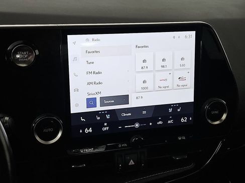 Certified 2022 Lexus NX 250 FWD w/ Premium Package image 19