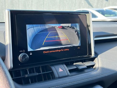 Used 2025 Toyota RAV4 LE image 17