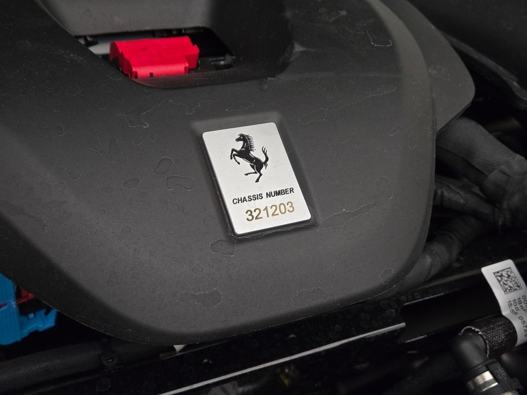 Used 2025 Ferrari 12Cilindri RWD image 25