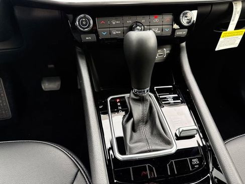 New 2026 Jeep Compass Limited image 19