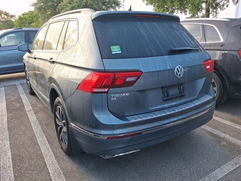 Used 2020 Volkswagen Tiguan SE w/ Panoramic Sunroof Package FWD image 7