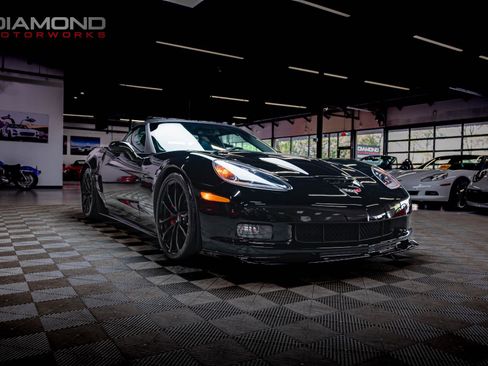 Used 2013 Chevrolet Corvette 427 w/ Z06 Carbon Fiber Package image 32