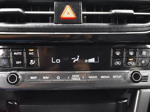 Used 2024 Kia Seltos S FWD image 33