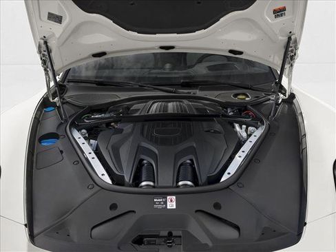 New 2026 Porsche Panamera image 8