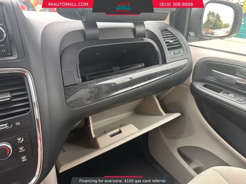 Used 2013 Dodge Grand Caravan SE FWD image 14
