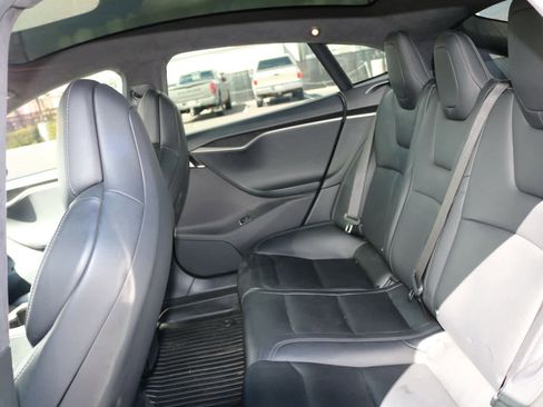 Used 2020 Tesla Model S Long Range Plus AWD/4WD image 27