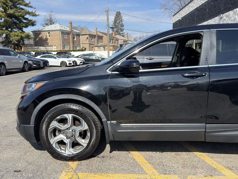 Used 2018 Honda CR-V EX image 4