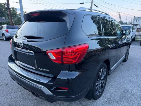 Used 2017 Nissan Pathfinder SL FWD image 7
