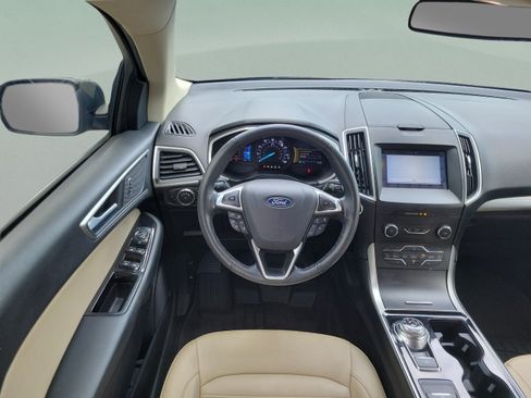 Used 2019 Ford Edge SEL w/ Equipment Group 201A FWD image 5