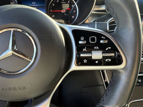 Certified 2022 Mercedes-Benz GLC 300 4MATIC image 24