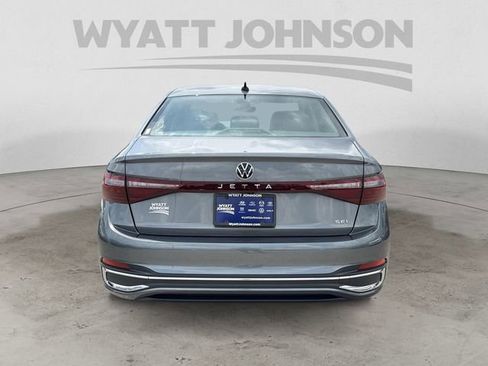 New 2025 Volkswagen Jetta SEL image 4