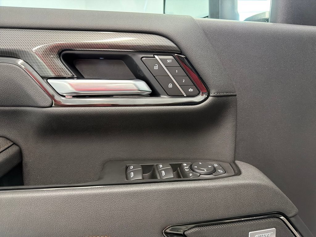 New 2026 GMC Sierra 2500 AT4 w/ Technology Package AWD/4WD image 12