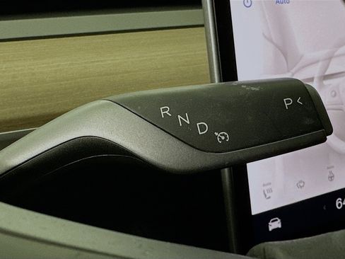 Used 2023 Tesla Model Y Long Range image 24