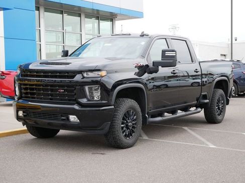 Used 2022 Chevrolet Silverado 2500 LTZ w/ LTZ Plus Package AWD/4WD image 2