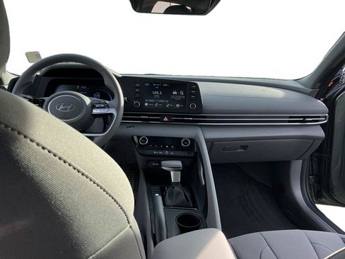 Certified 2026 Hyundai Elantra Sport FWD image 6