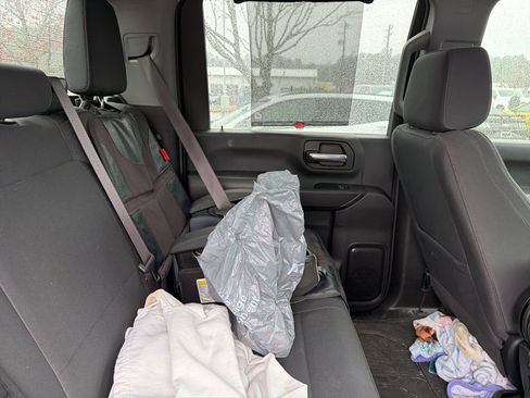 Used 2024 Chevrolet Silverado 2500 Custom w/ Custom Value Package image 19