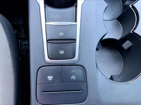 Certified 2021 Ford Escape S image 35