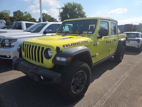 Used 2023 Jeep Gladiator Rubicon w/ Trailer Tow Package AWD/4WD image 10