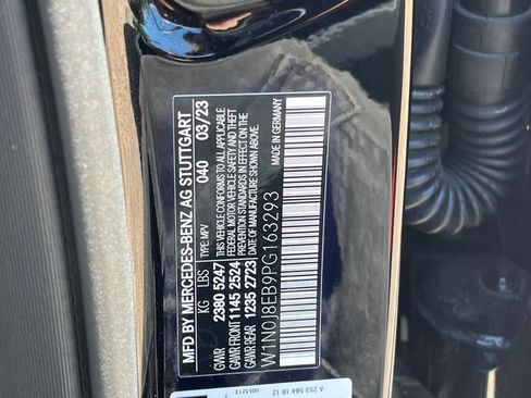 Used 2023 Mercedes-Benz GLC 300 4MATIC Coupe image 10