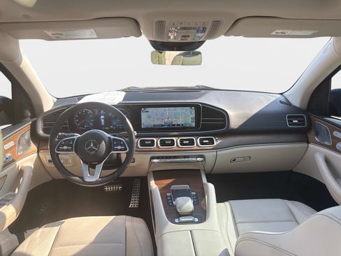 Used 2022 Mercedes-Benz GLS 450 4MATIC image 14