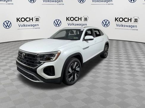 New 2026 Volkswagen Atlas Cross Sport SEL AWD/4WD image 4