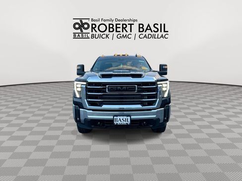 Used 2026 GMC Sierra 2500 SLE w/ SLE Value Package; AWD/4WD image 3