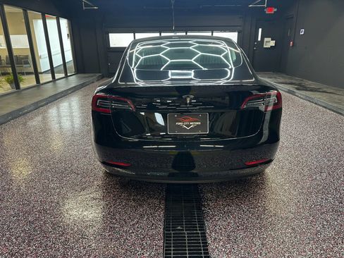 Used 2018 Tesla Model 3 Long Range image 6