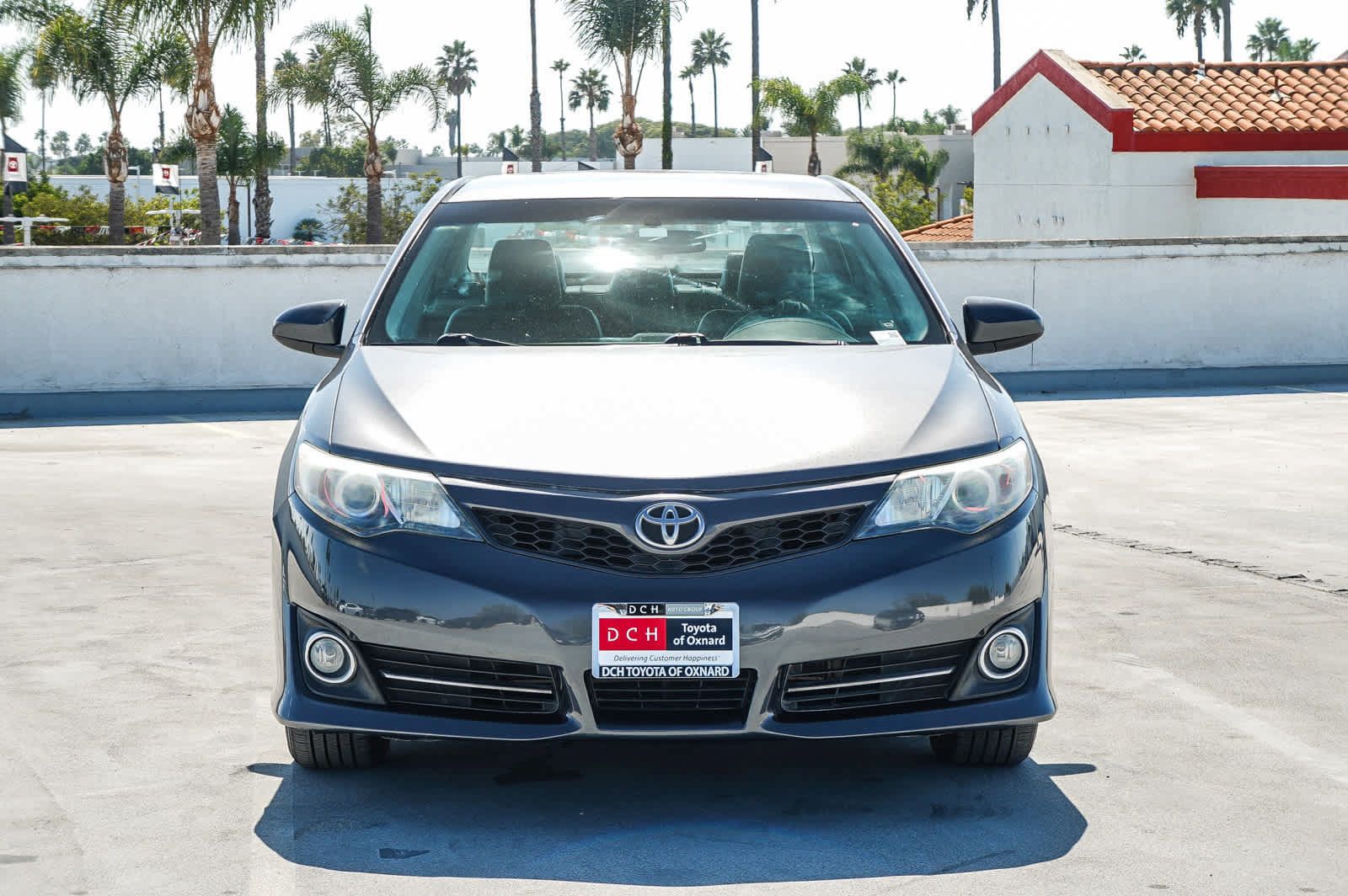 Used 2014 Toyota Camry SE FWD image 3