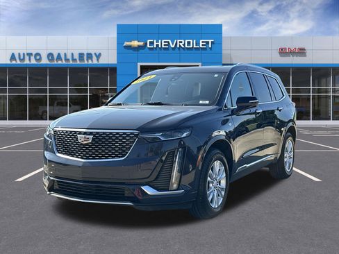 Used 2024 Cadillac XT6 Luxury w/ LPO, Floor Liner Package AWD/4WD image 1